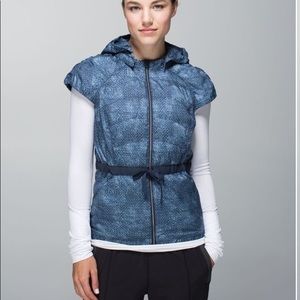 Lululemon Spring Fling Puffy Vest Size 4
